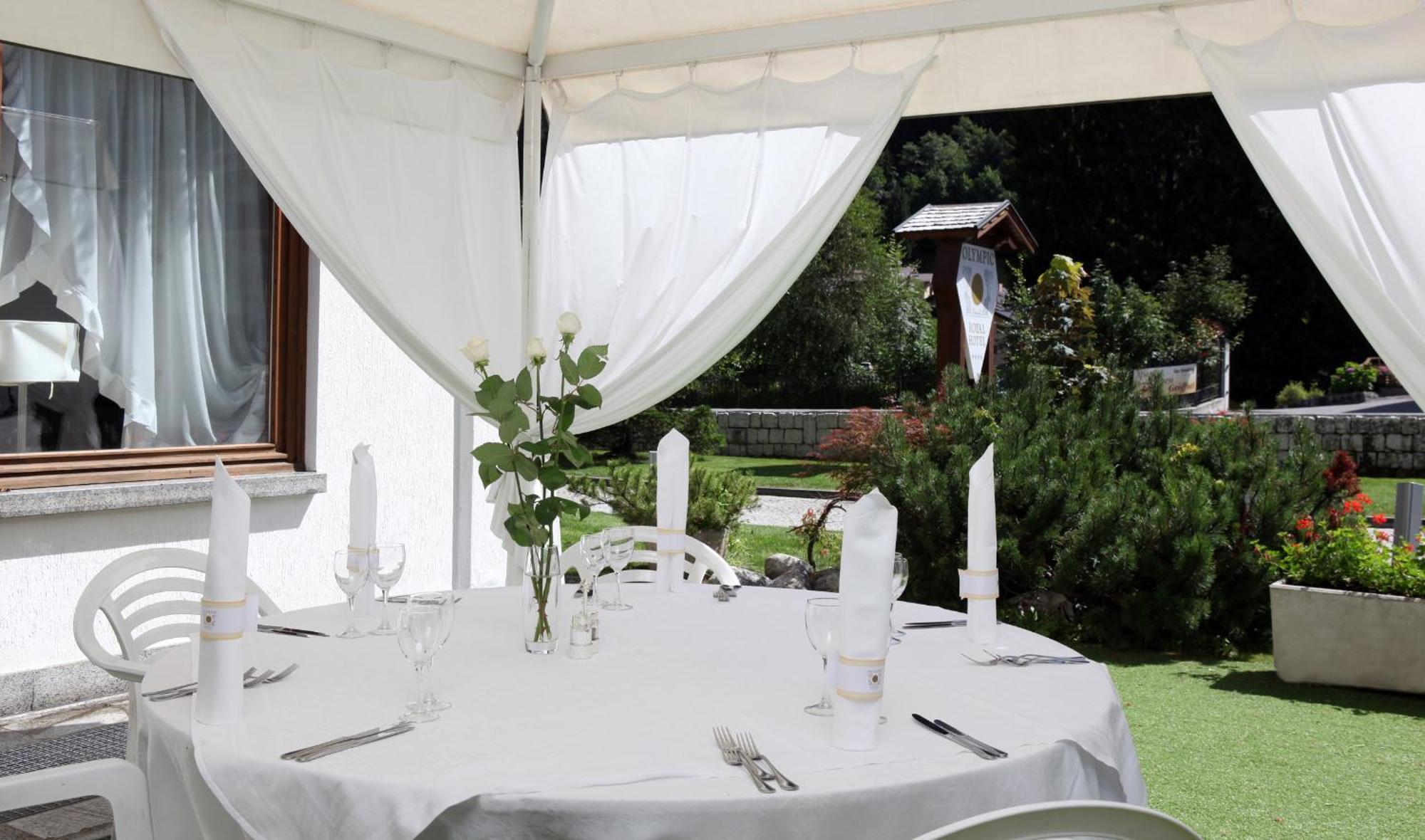 Royal Olympic Hotel Pinzolo Esterno foto